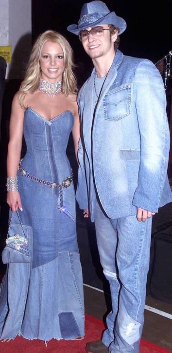 rs_500x1024-160108075340-634.britney-spears-justin-timberlake-double-denim.jl_.010816